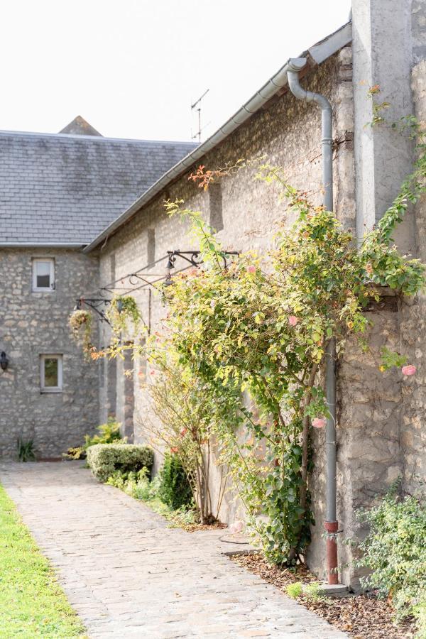 Authentic By Balladins - Domaine Malar Guillerval Exterior foto
